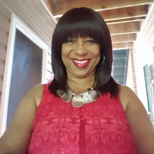 Meet your Posher, Phyllis